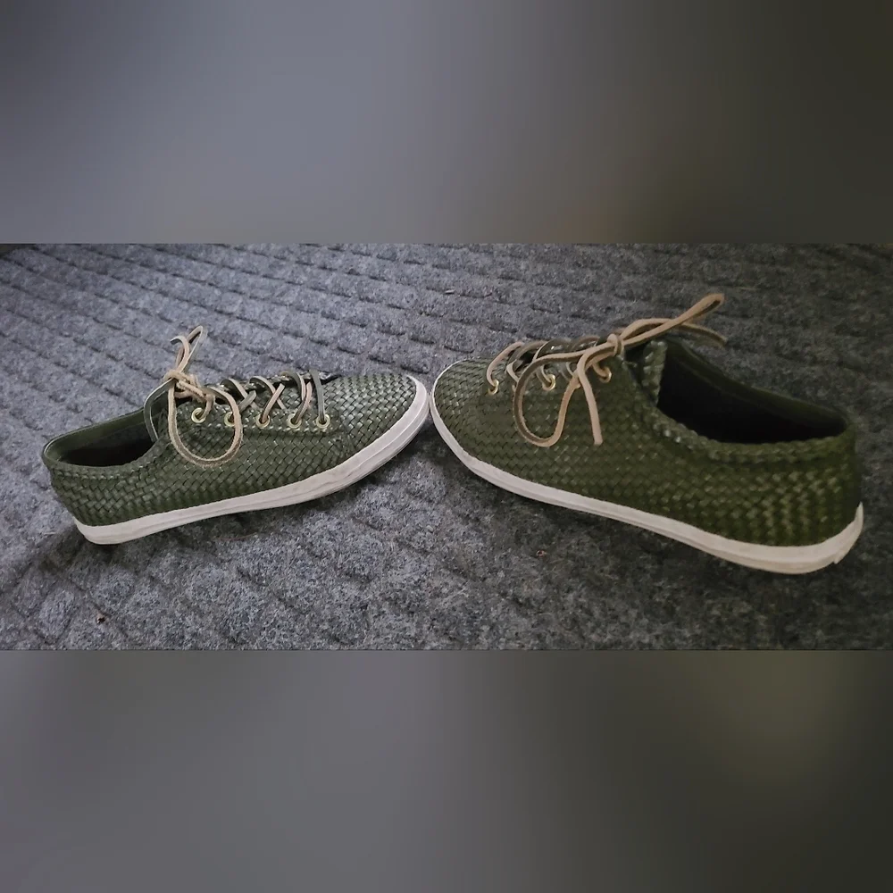 Talbots Hilly Woven sneakers adorable dark green shoes‎ 9M